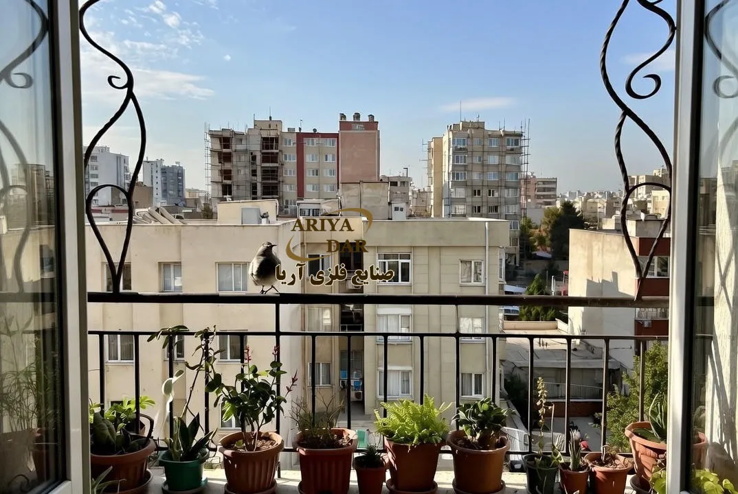 حفاظ بالکن مینیمال
